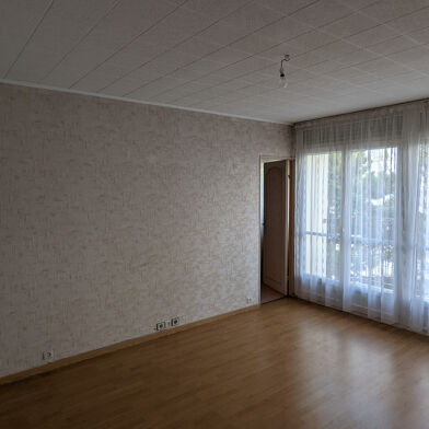 Appartement 4 pièces 75000 €