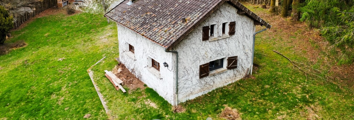 Maison   m² à vendre à Saint-Léger-la-Montagne (87340)