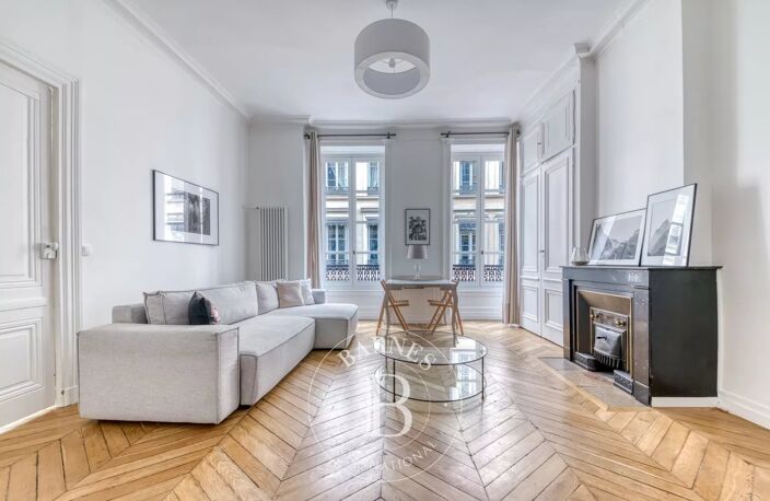 Lyon 1 - Terreaux - Appartement meublé et rénové  de 49,25 m² - 1 Chambre — photo 2