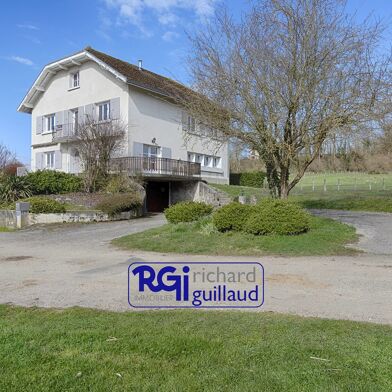 Maison 7 pièces 299000 €