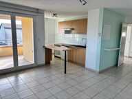 AUCAMVILLE T3 -TERRASSE  -PARKING — photo 3