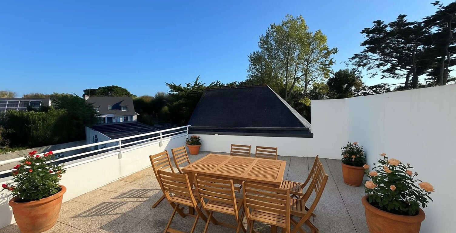 Centre-ville - 2 chambres - Terrasse (35 m2) - Parking — photo 1