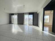 Centre-ville - 2 chambres - Terrasse (35 m2) - Parking — photo 3