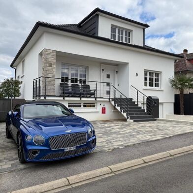 Maison 4 pièces 540000 €