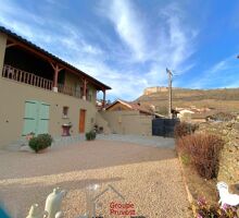 Photo Maison de village de 9 pièces Vergisson