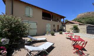 Maison 9 Pièces 235 m² à vendre à Vergisson (71960)