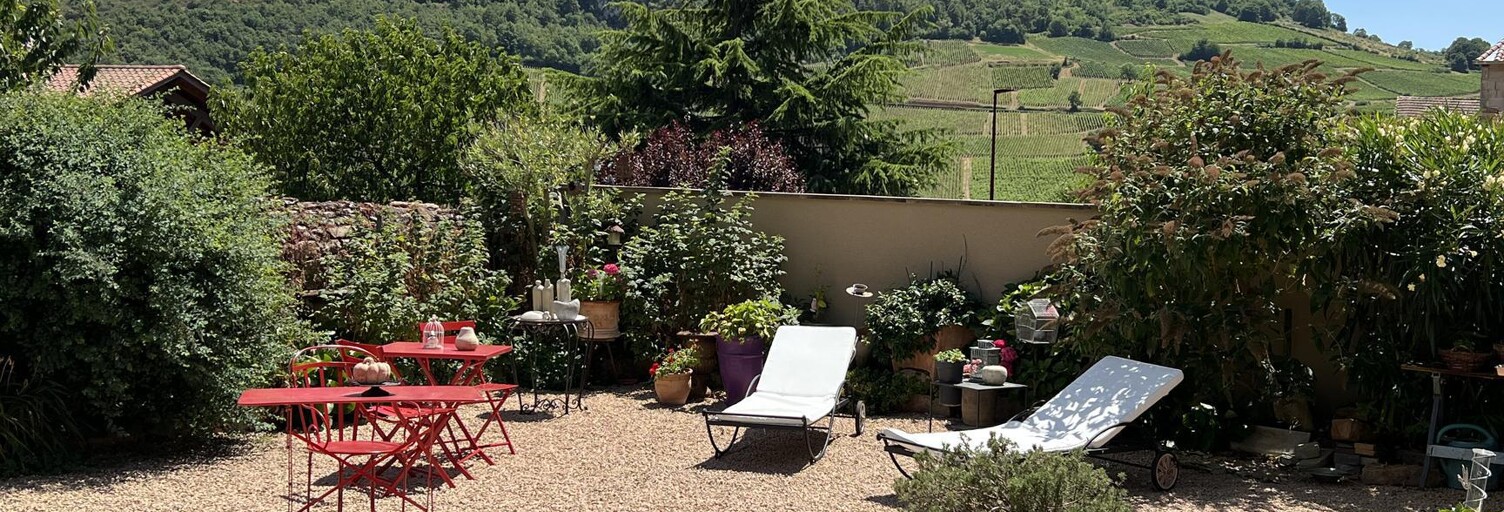 Maison 9 Pièces 235 m² à vendre à Vergisson (71960)