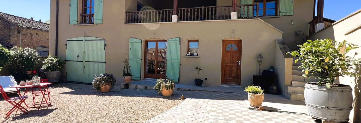 Maison 9 Pièces 235 m² à vendre à Vergisson (71960)