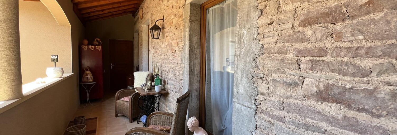 Maison 9 Pièces 235 m² à vendre à Vergisson (71960)