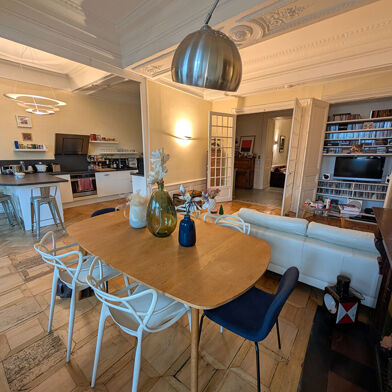 Appartement 8 pièces 499000 €