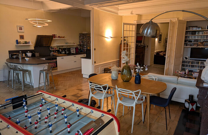 Appartement - VIENNE Quai du Rhône - 8 pièces - 236 m2 — photo 3