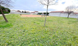 Terrain  1488 m² à vendre à Sury-le-Comtal (42450)