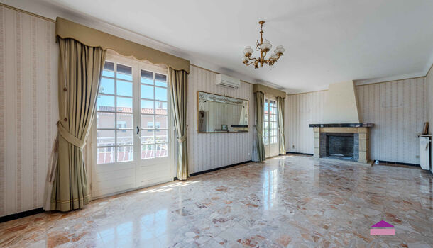 Villa / Maison 10 pièces  à vendre Saint-Estève 66240