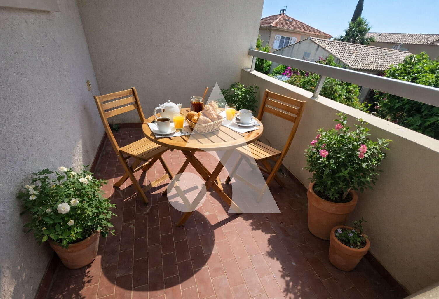 SOUS COMPROMIS Appartement 2 pièces 43 m²  env.- FREJUS — photo 1