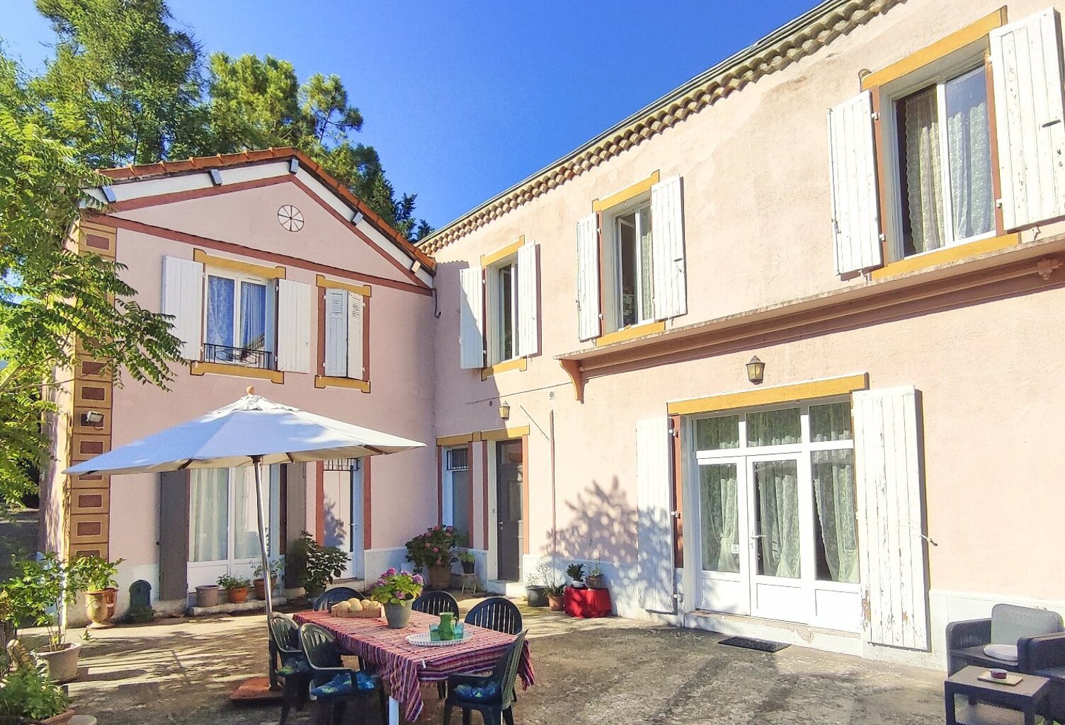 Maison mitoyenne — photo 1