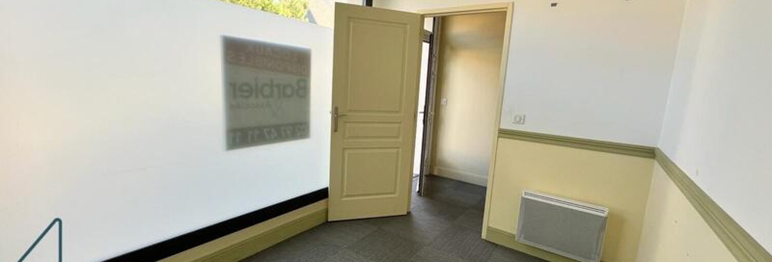 Bureau  107 m² à louer à Saint-Avé (56890)