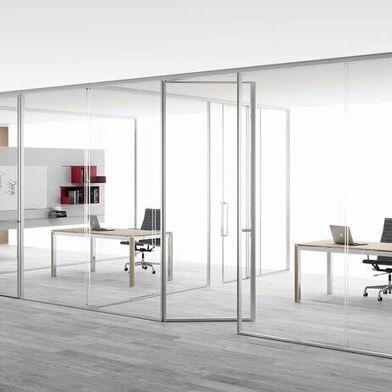 Bureau  1590 €