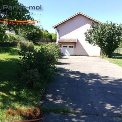 Maison 4 pièces 1111 €