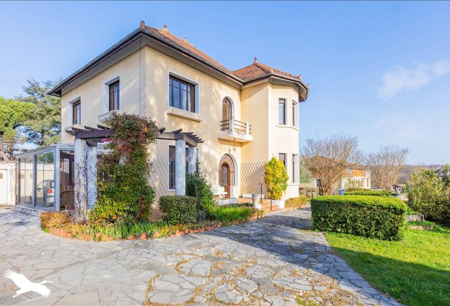 Maison art déco de 7 pièces principales — photo 1