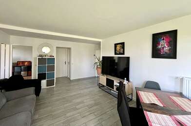 Appartement 3 pièces 169655 €
