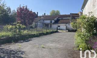 Maison 12 Pièces 300 m² à vendre à Jarnac-Champagne (17520)