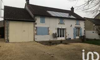 Maison 8 Pièces 198 m² à vendre à Taizé-Aizie (16700)