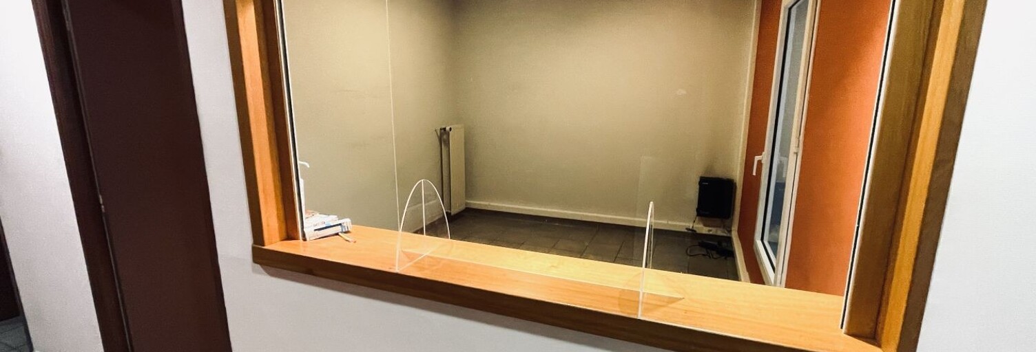 Commerce  146 m² à louer à Avignon (84000)