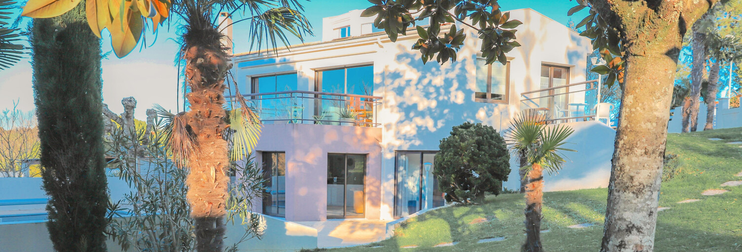 Maison 8 Pièces 304 m² à vendre à Saint-Palais-sur-Mer (17420)