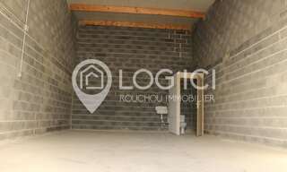 Commerce 1 Pièce 40 m² à louer à Buros (64160)