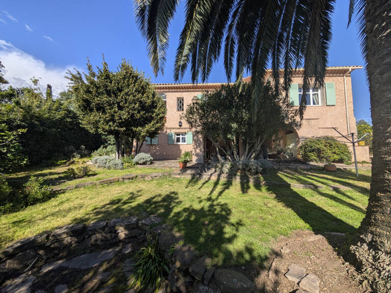 Villa au calme vue dégagée sans vis à vis à Saint Raphaël — photo 1