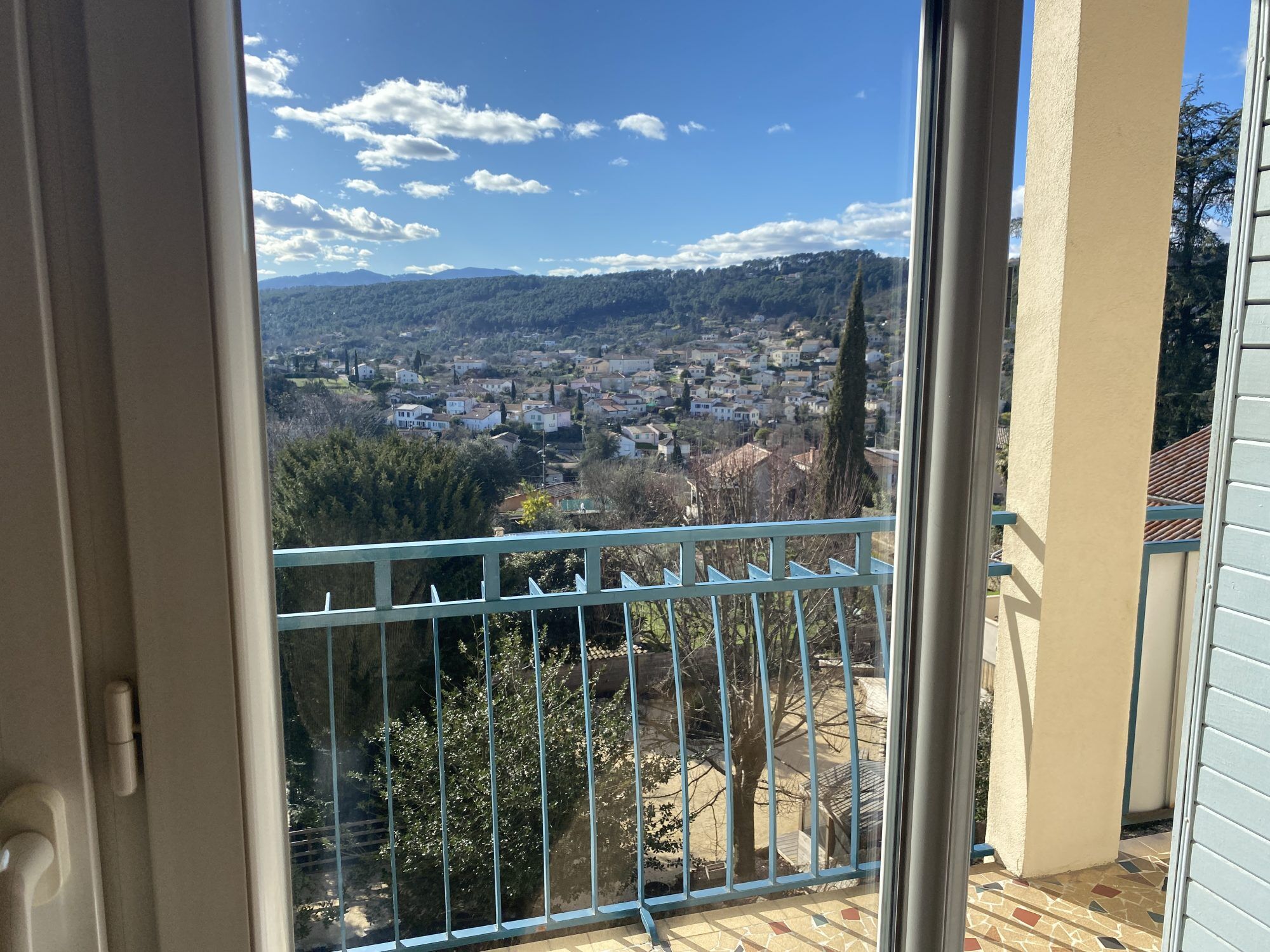Appartement 3 pièces  à vendre Aubenas 07200