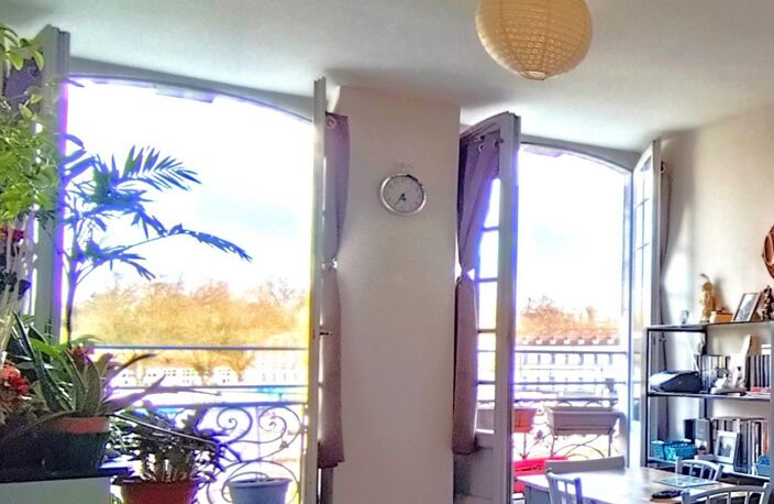 SANS VIS-A-VIS — photo 5