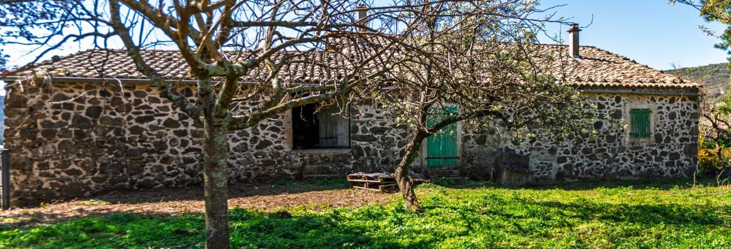 Maison 6 Pièces 115 m² à vendre à Darbres (07170)