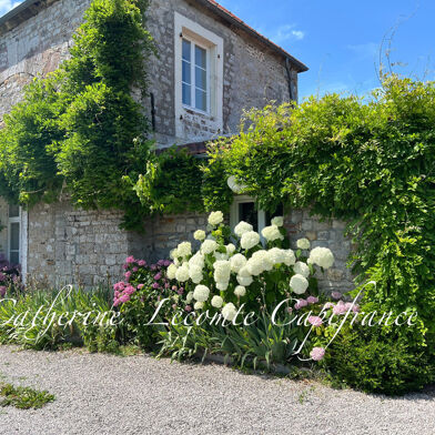 Maison 10 pièces 643500 €