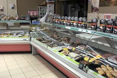 Commerce  134400 €