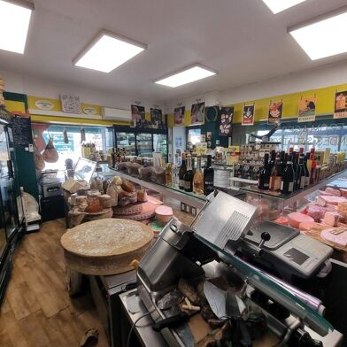 Commerce 2 pièces 318000 €