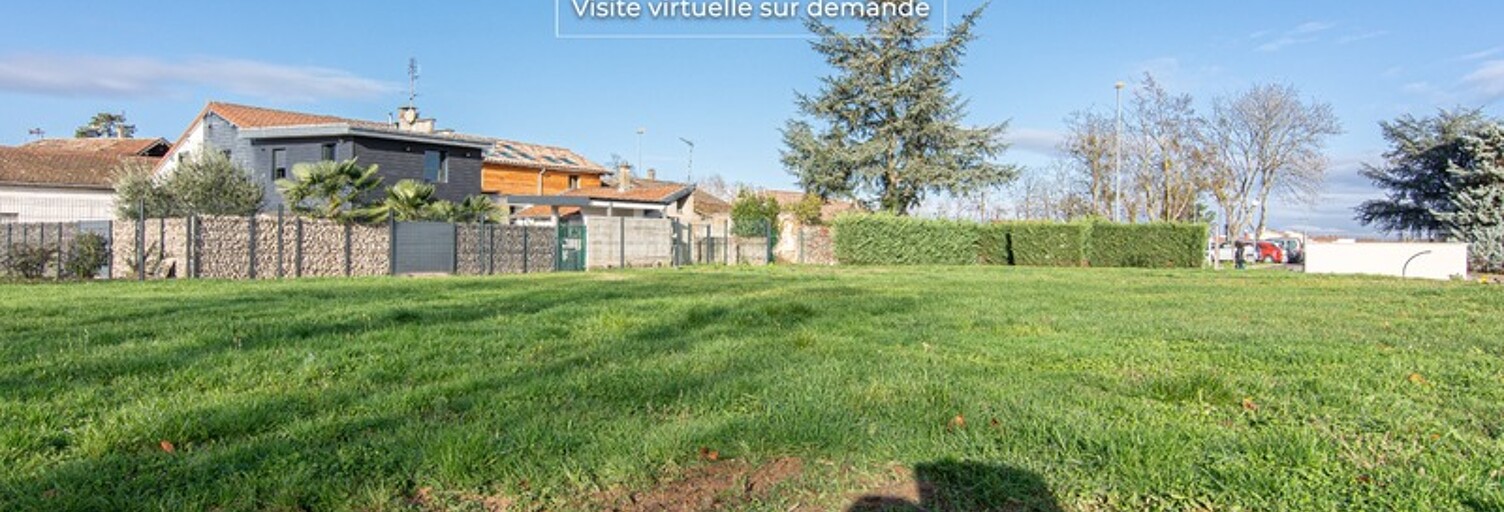 Terrain  701 m² à vendre à Saint-Didier-sur-Chalaronne (01140)