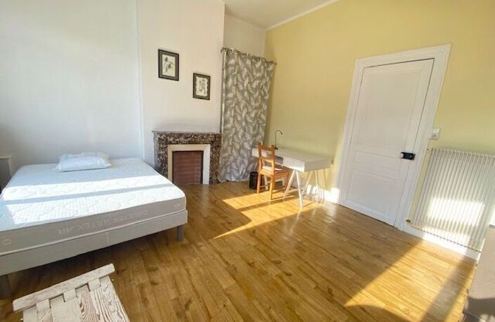 REIMS : appartement T2 (48 m²) en location — photo 2