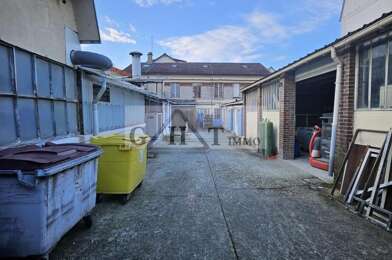 Local industriel  880000 €