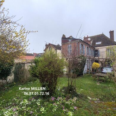 Maison 8 pièces 185000 €