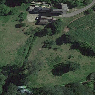 Maison 9 pièces 400000 €