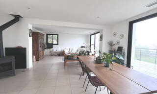 Maison 8 Pièces 200 m² à vendre à Rouffiac-Tolosan (31180)