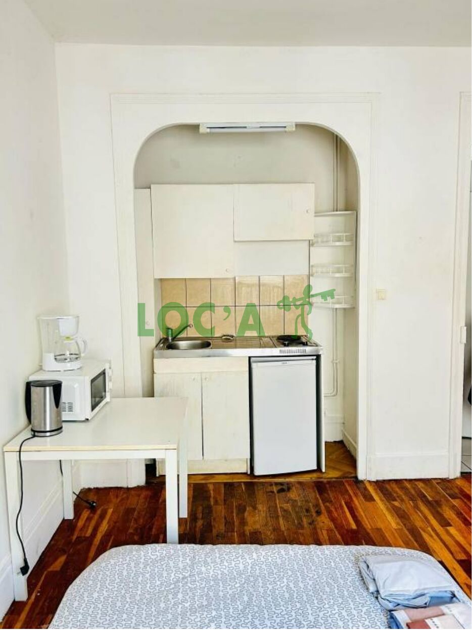 Location Studio 18 m² à Lyon 3 680 ¤ CC /mois