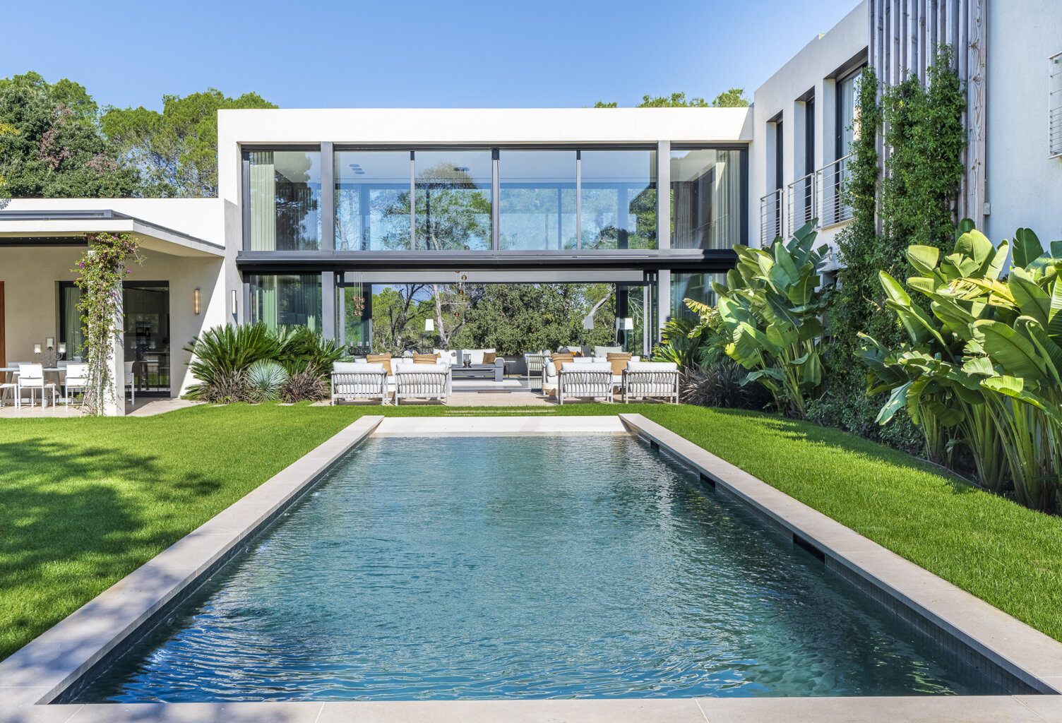 Bienvenue dans la Villa située au Parc Privé de Mougins — photo 1