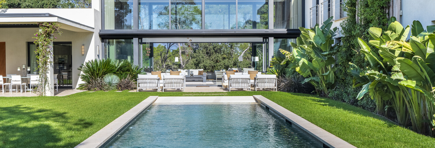 Maison 12 Pièces 600 m² à vendre à Mougins (06250)