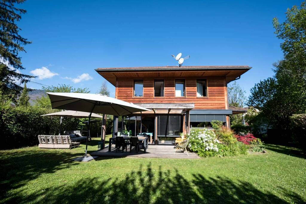 Villa / Maison  T5 à vendre Saint-Jorioz 74410