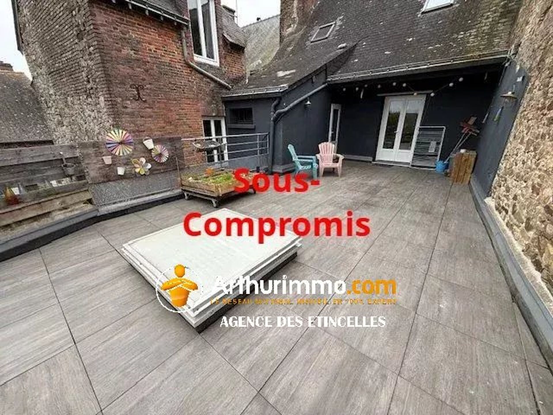 Immeuble 3 pièces 170 m² · à Martigné-Ferchaud · 170 m² · 179 950 €