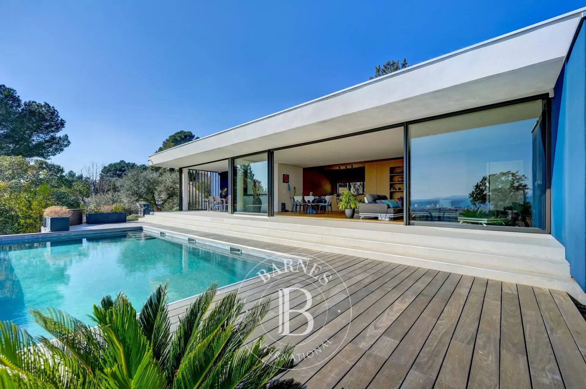 Villa / Maison  T6 à vendre Aix-en-Provence 13090