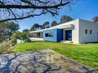 AIX EN PROVENCE - PROCHE CENTRE VILLE - VILLA ARCHITECTE 200M2- — photo 3