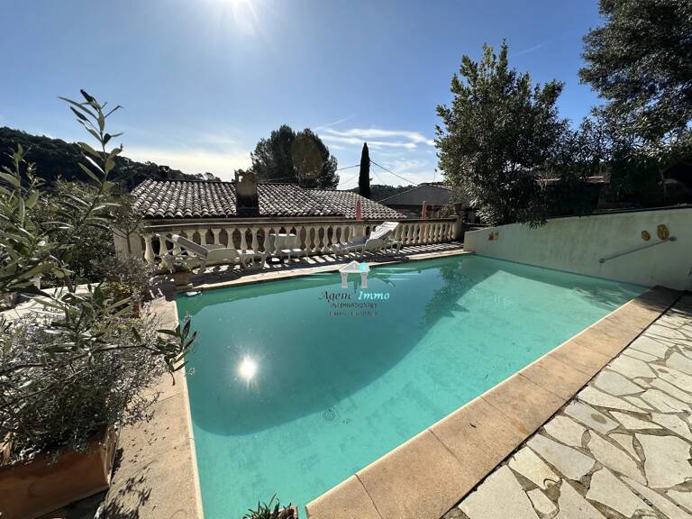 Maison de Charme en Pierre avec Piscine – Le Thoronet (Var) — photo 1